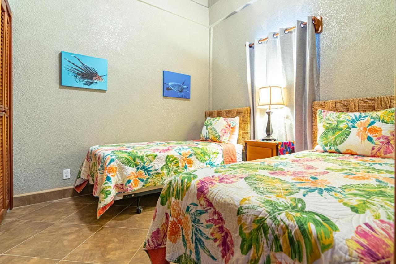 Lighthouse Beach Villas San Pedro  Exterior foto