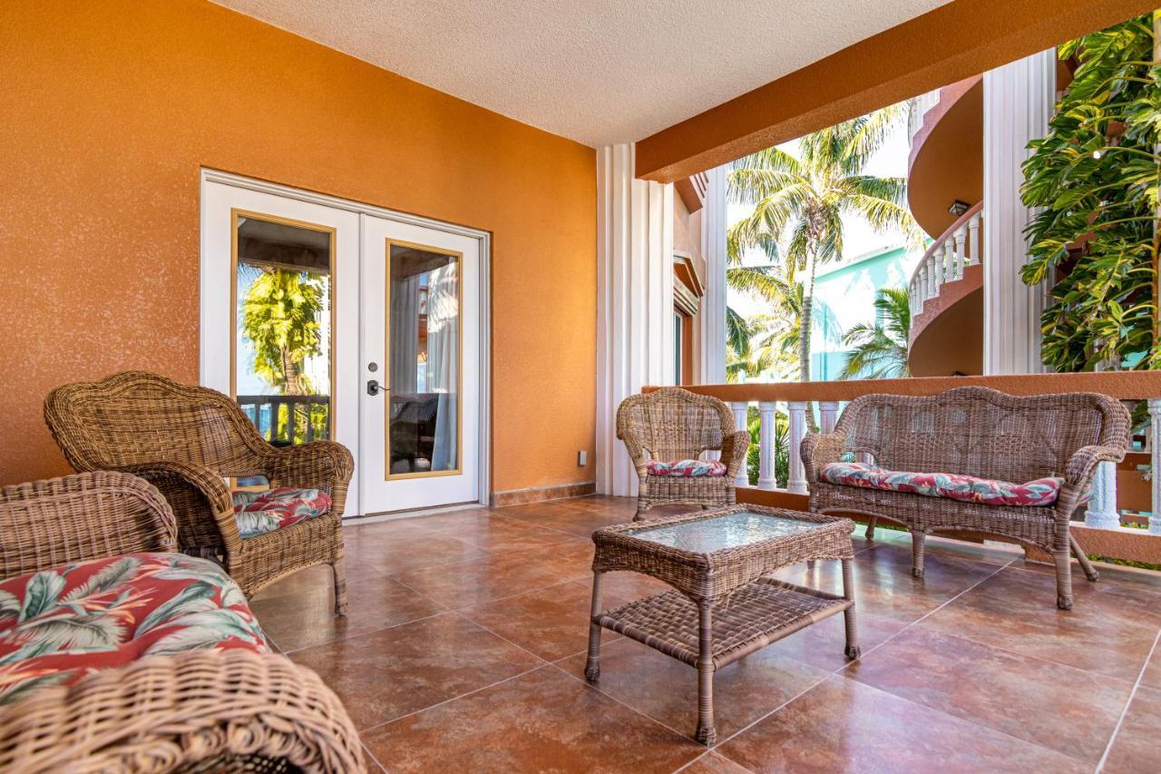 Lighthouse Beach Villas San Pedro  Exterior foto