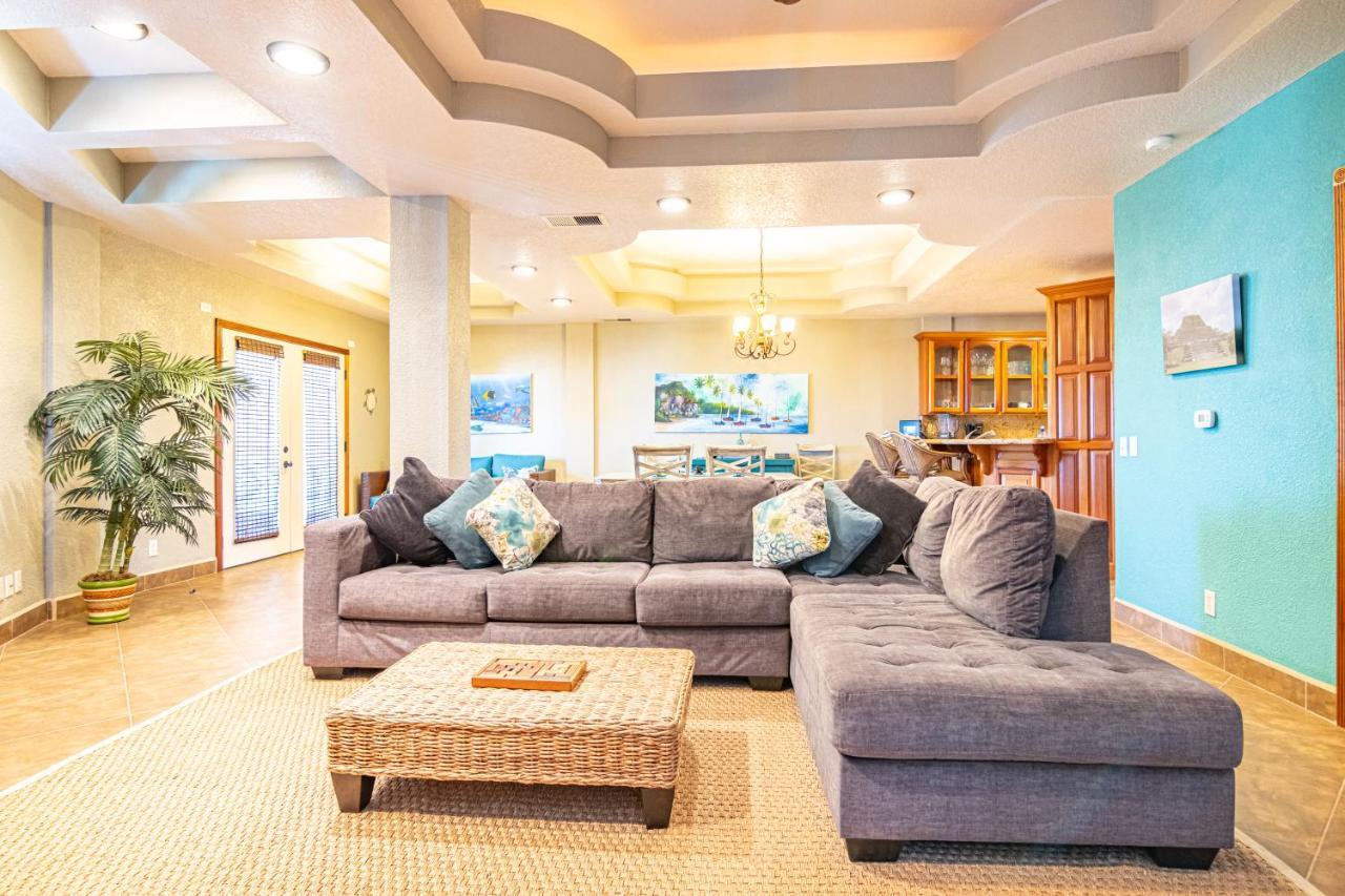 Lighthouse Beach Villas San Pedro  Exterior foto