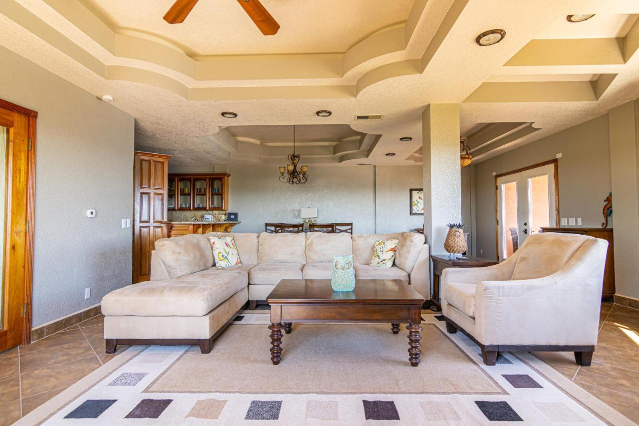 Lighthouse Beach Villas San Pedro  Exterior foto