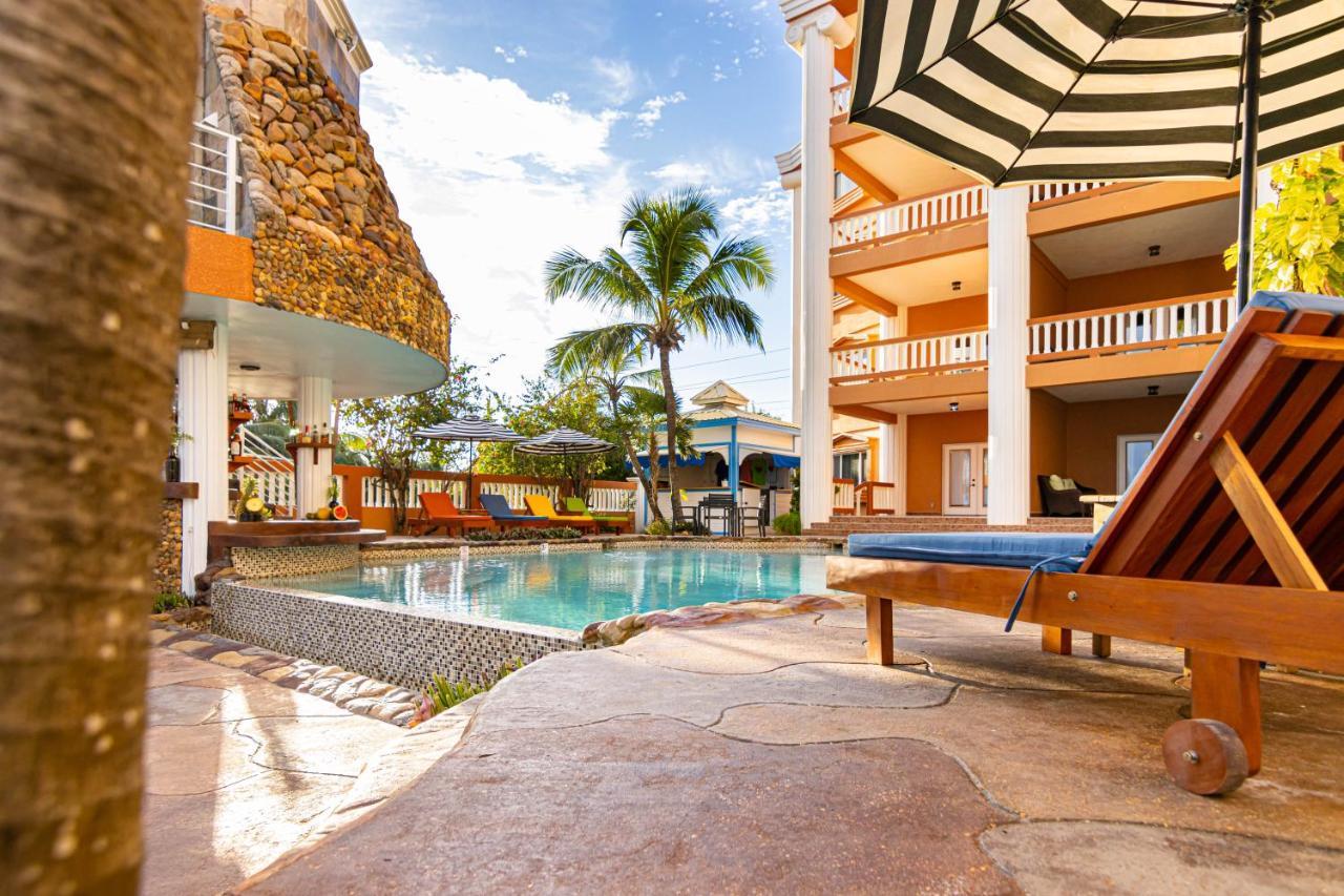 Lighthouse Beach Villas San Pedro  Exterior foto